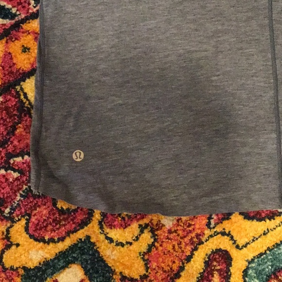 Lululemon Gray/blue tank top - Picture 3 of 4